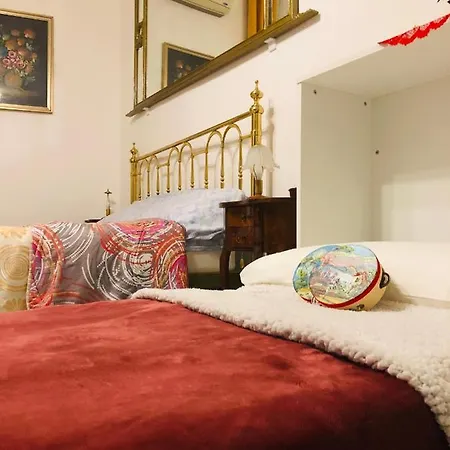 דירה A Casa Di Claudia *